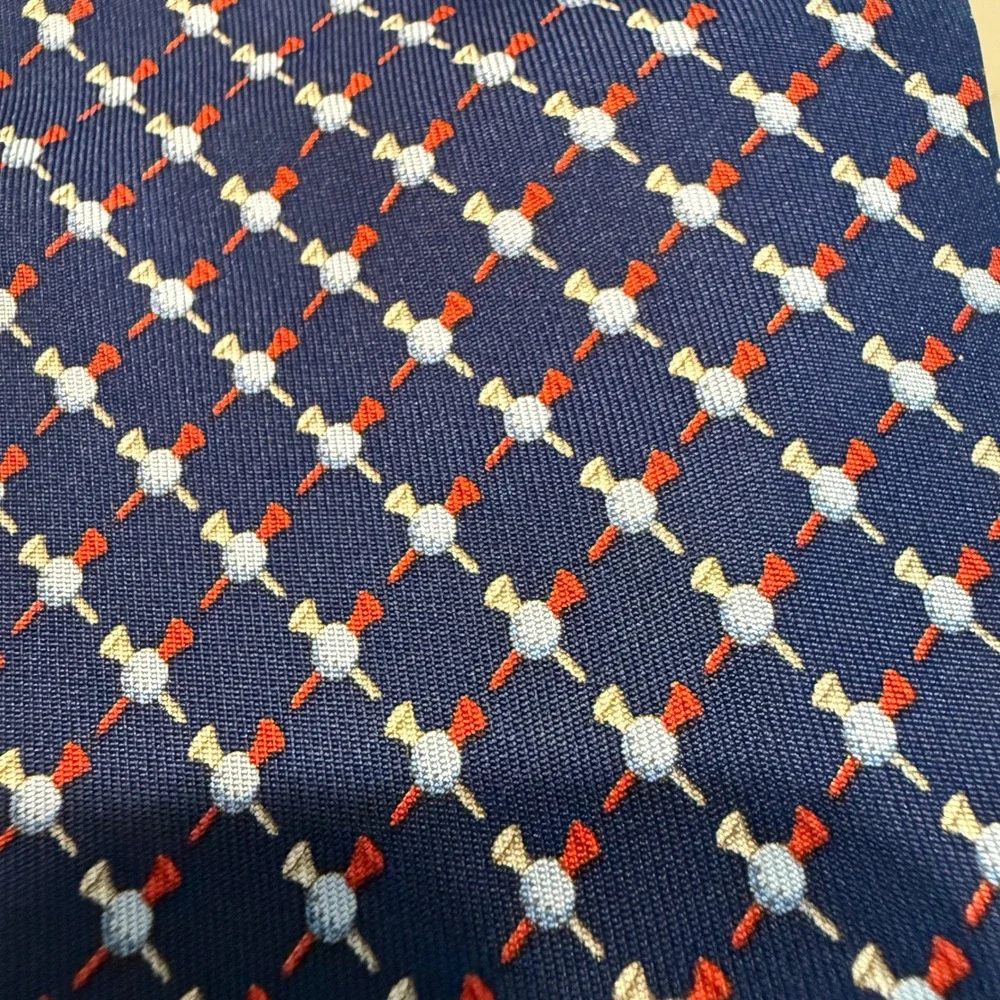 Salvatore Ferragamo Mens Navy Blue Silk Golf Tee Print Necktie Made in Italy